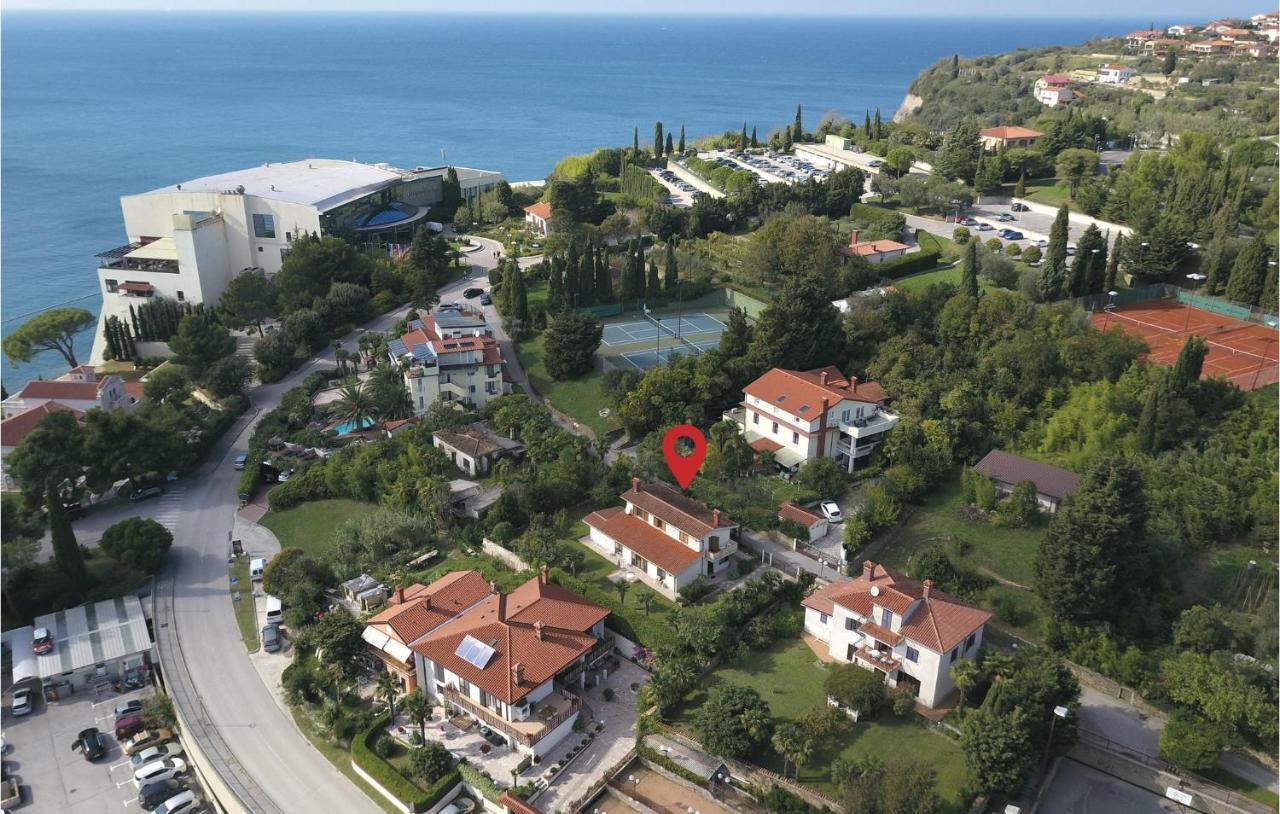 Awesome Apartment In Portoroz With Wifi Exterior photo